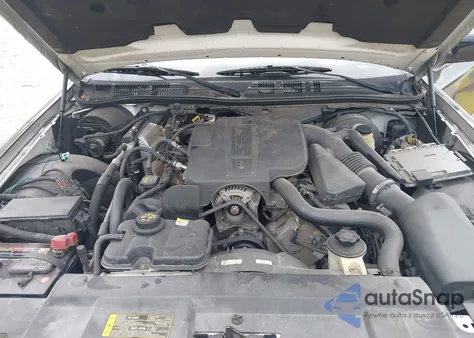 2010 Mercury Grand Marquis Ls (Fleet Only) from USA, damaged, VIN 2MEBM7FV6AX624363